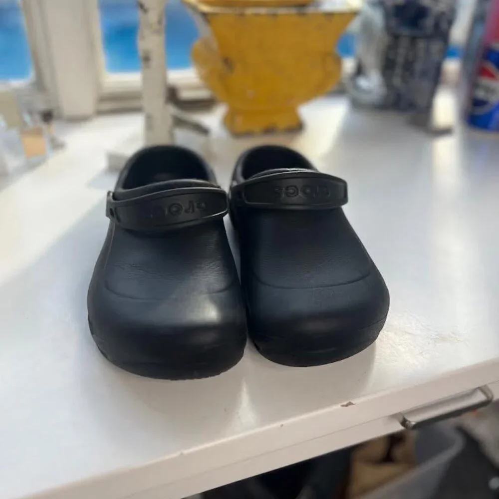 CROCS Bistro Women’s 10 Men's 8 Black Slip-On Work Clog with Heel Strap